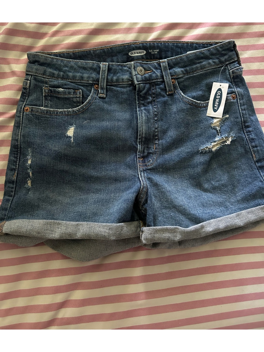 Old Navy Rolled-Hem Distressed Denim Shorts in Blue Wash